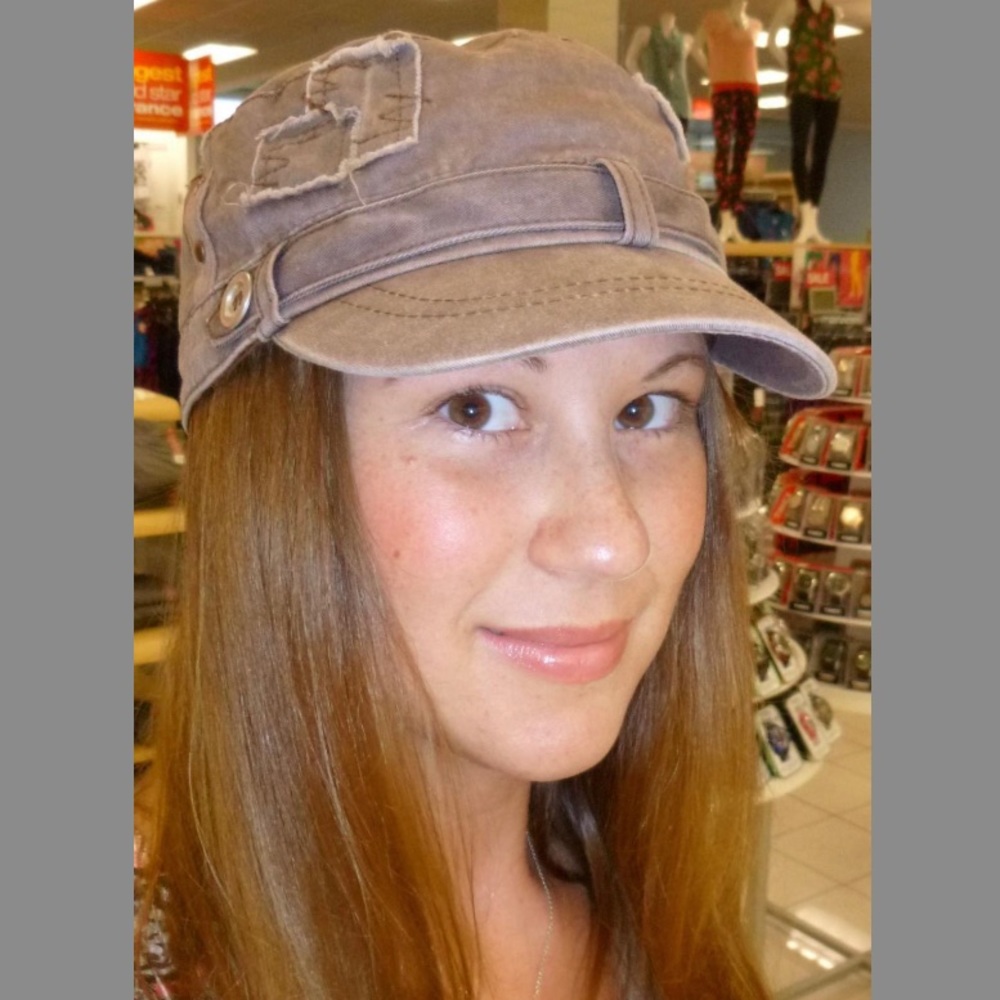 Beige/Dark Khaki Distressed Trendy Baseball Cap